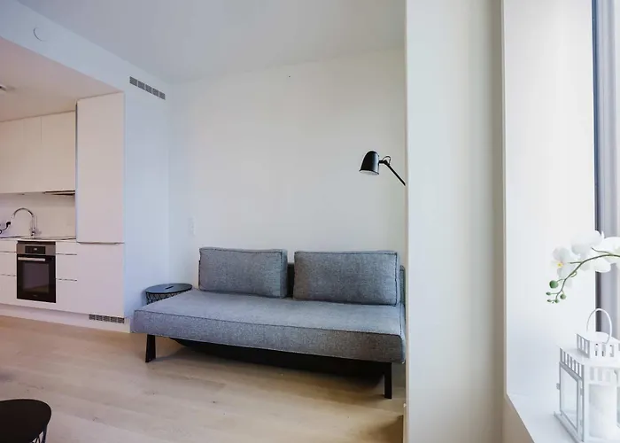 Elegant Lovely Views Apartment *