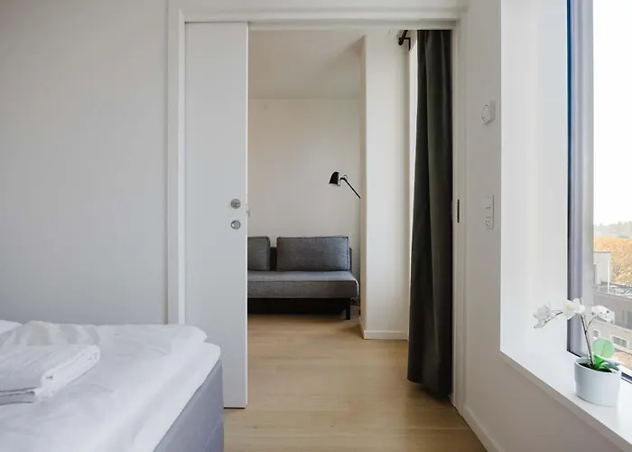 Elegant Lovely Views Apartment *